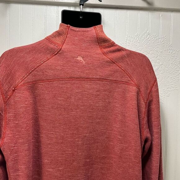 TOMMY BAHAMA 1/4 Zip Pullover - Picture 4 of 5
